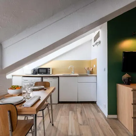 Résidence Dernier étage – Centre - Dernier étage – Centre Mae-3943 Appartement *